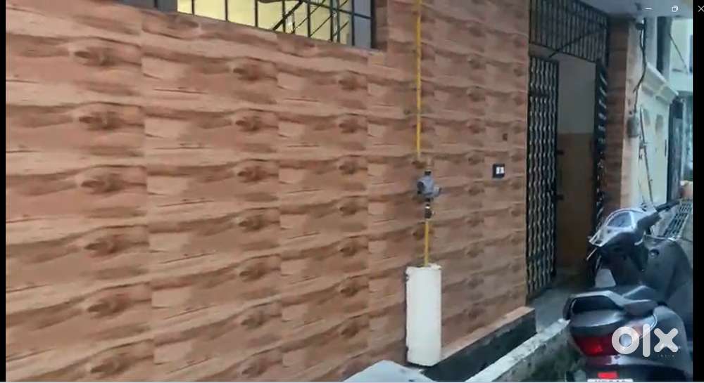 Fully Furnished well Maintain home