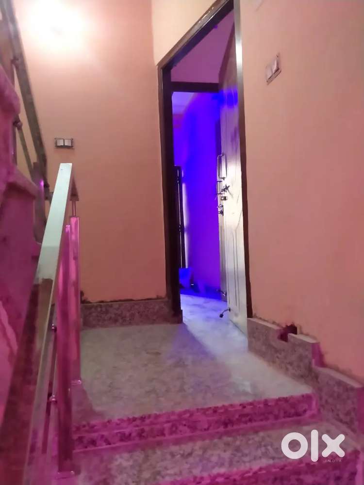 Rent for apartment foor 1 and 2 available hai