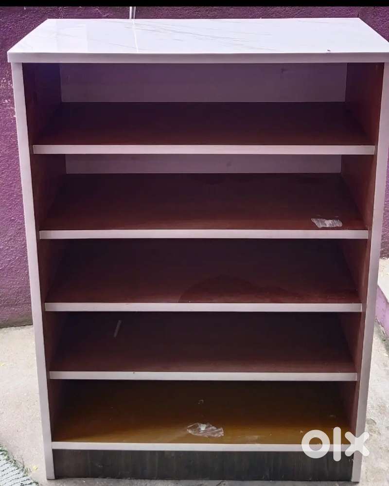 Cupboard with 5 shelf