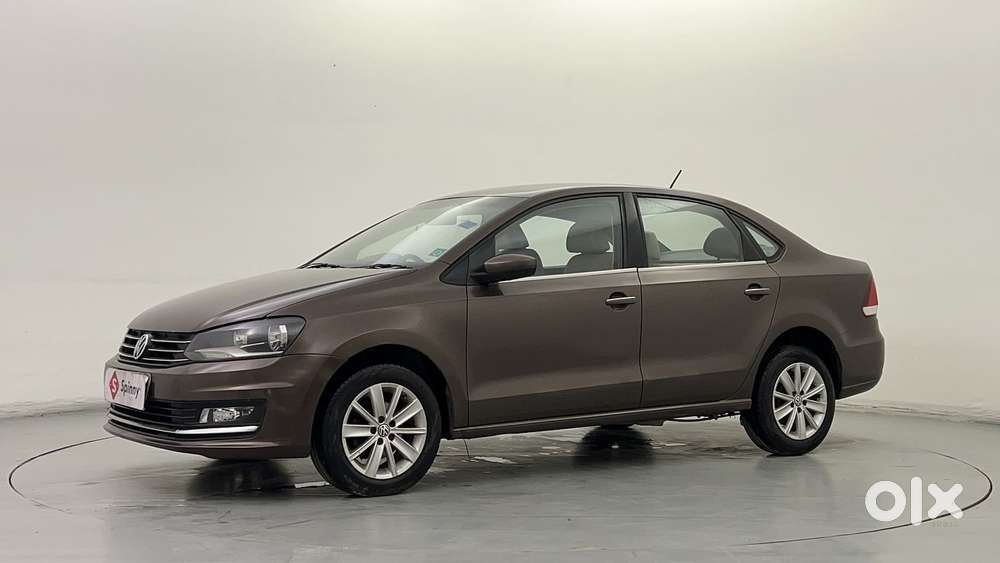 Volkswagen Vento 1.2 TSI Highline AT, 2015, Petrol