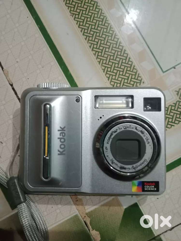 They are so expensive camera sell in low budget there are a old model
