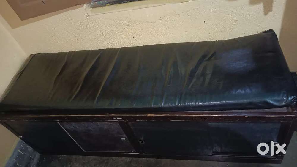 Computer table / office sofa