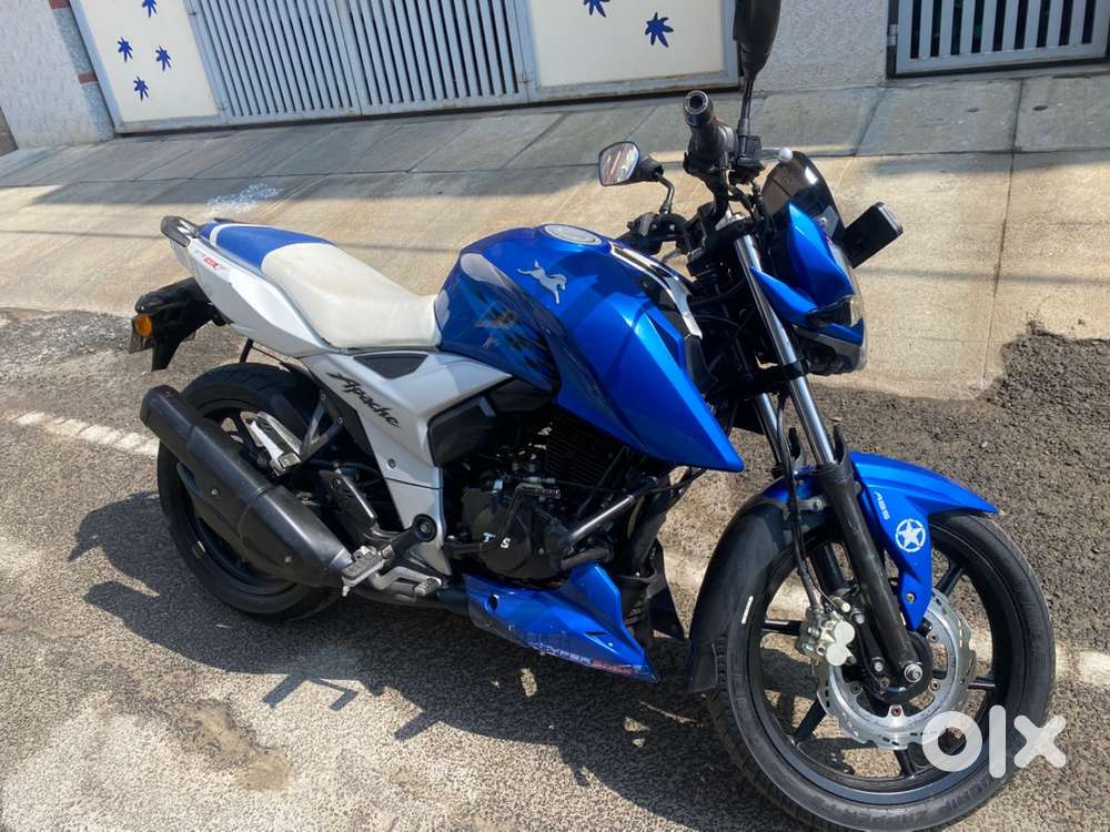 Apache RTR 160 4v for sale in excellent condition