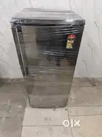 I'd009 samsung steel finish single door refrigerator with shipping