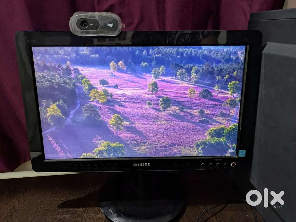 Full desktop setup for sale