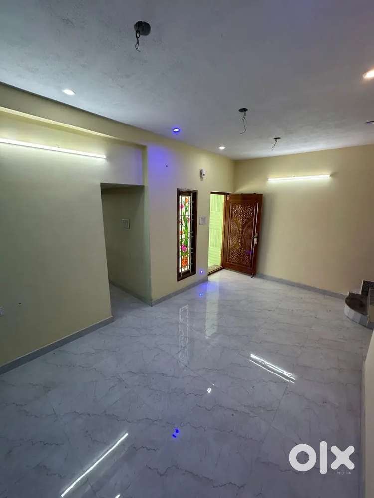 FOR LEASE  NEAR PORUR TOLL GATE