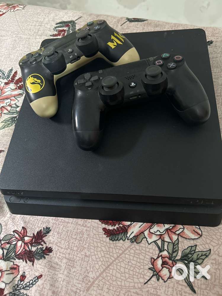 Play station 4 PS4