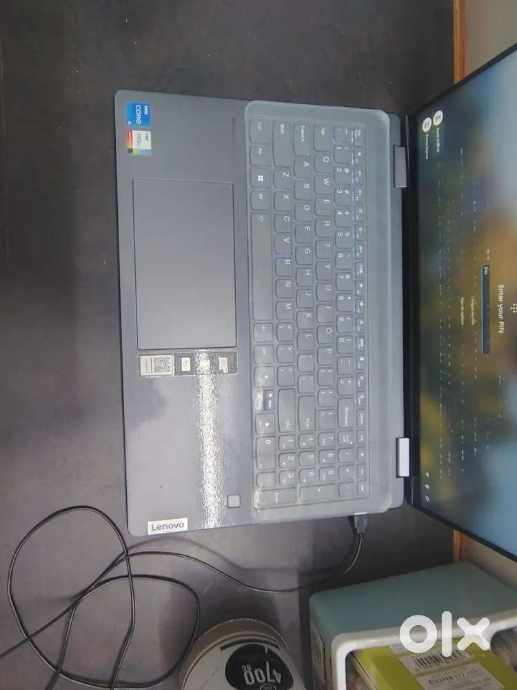 Lenovo yoga7 16irl8