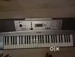 Yamaha keyboard combo two