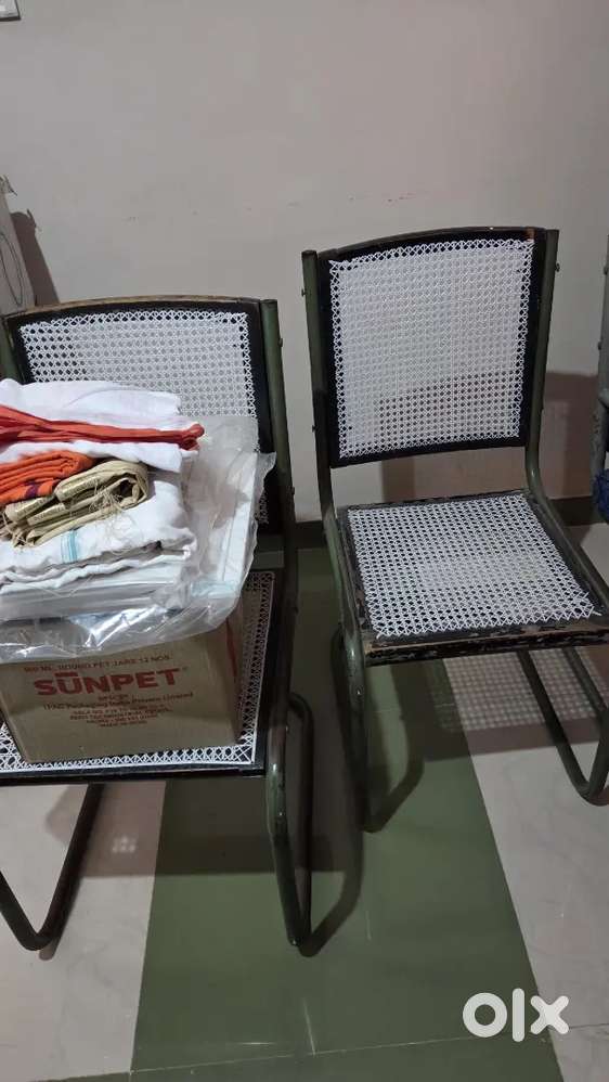 Office sitting chairs. Without handle. 2 nos. 1500 each
