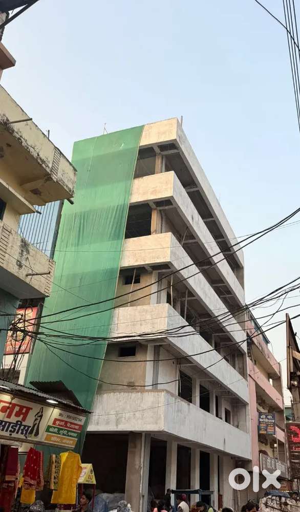 Prime Property for Showroom