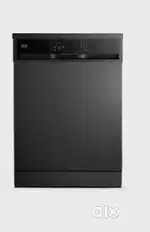 Dish washer with 360 digree spray arm and hot wash with steam