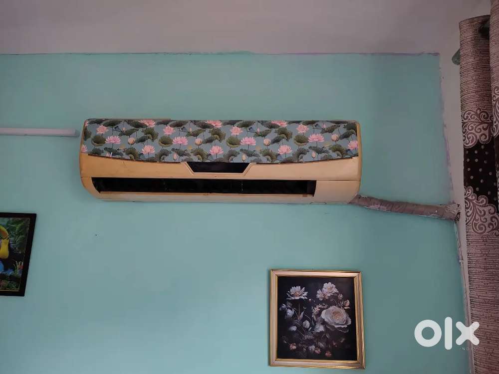 Blue star 2 ton ac all working condition all copper ac