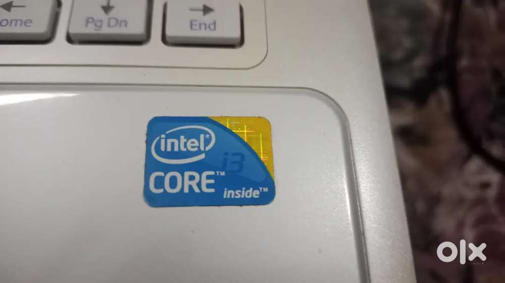 Sony laptap i3 2nd generation 4gb ram256 ssd