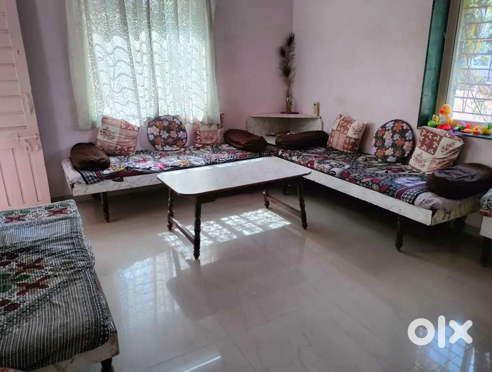 Drawing room furniture