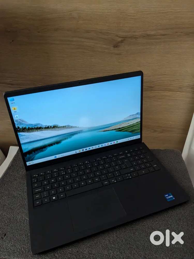 Dell Vostro 3530 i7 13th Gen