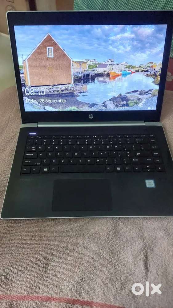 Hp Laptop 8 GB ram Intel(R) Core(TM) i3-7100U CPU@