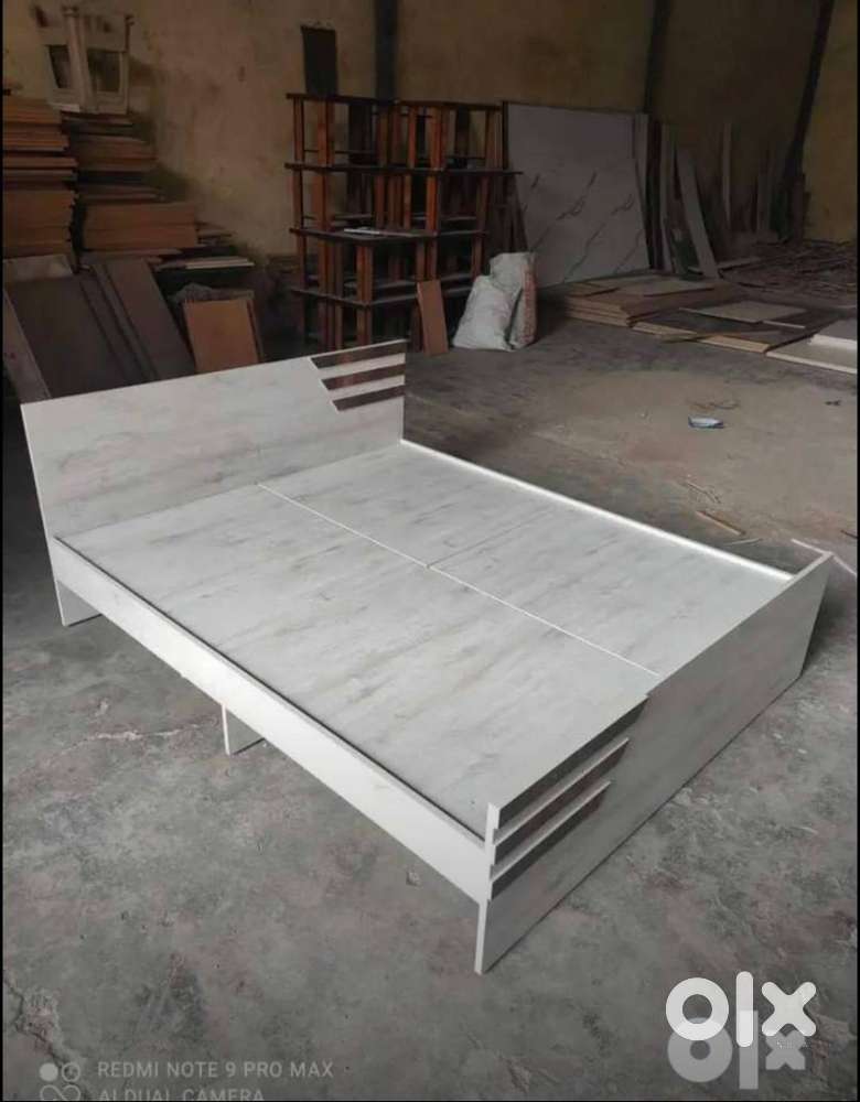 NEW 5X6 QUEEN SIZE NON STORAGE BED DIRECT FROM FACTORY