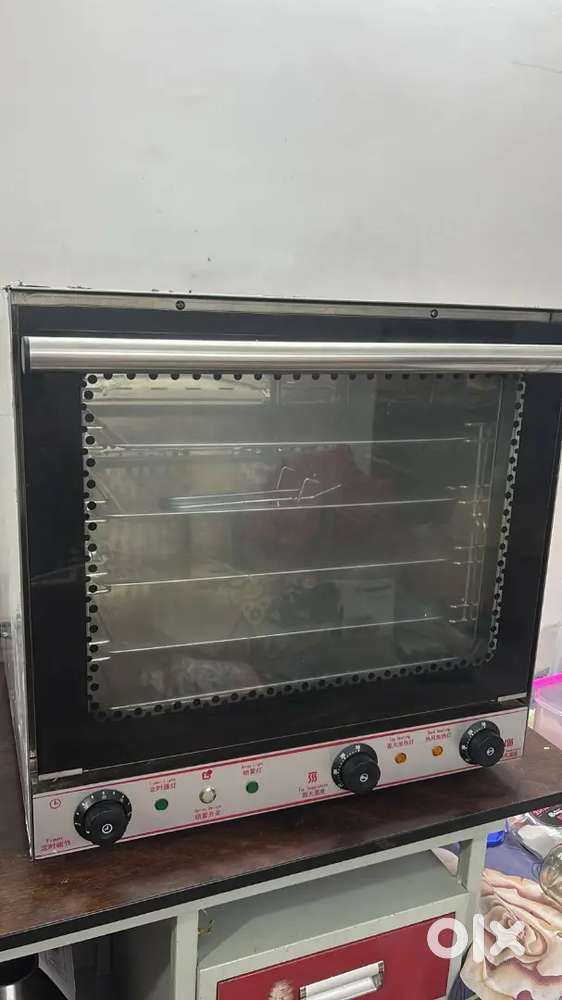 4 Tray Bakery Convection Oven