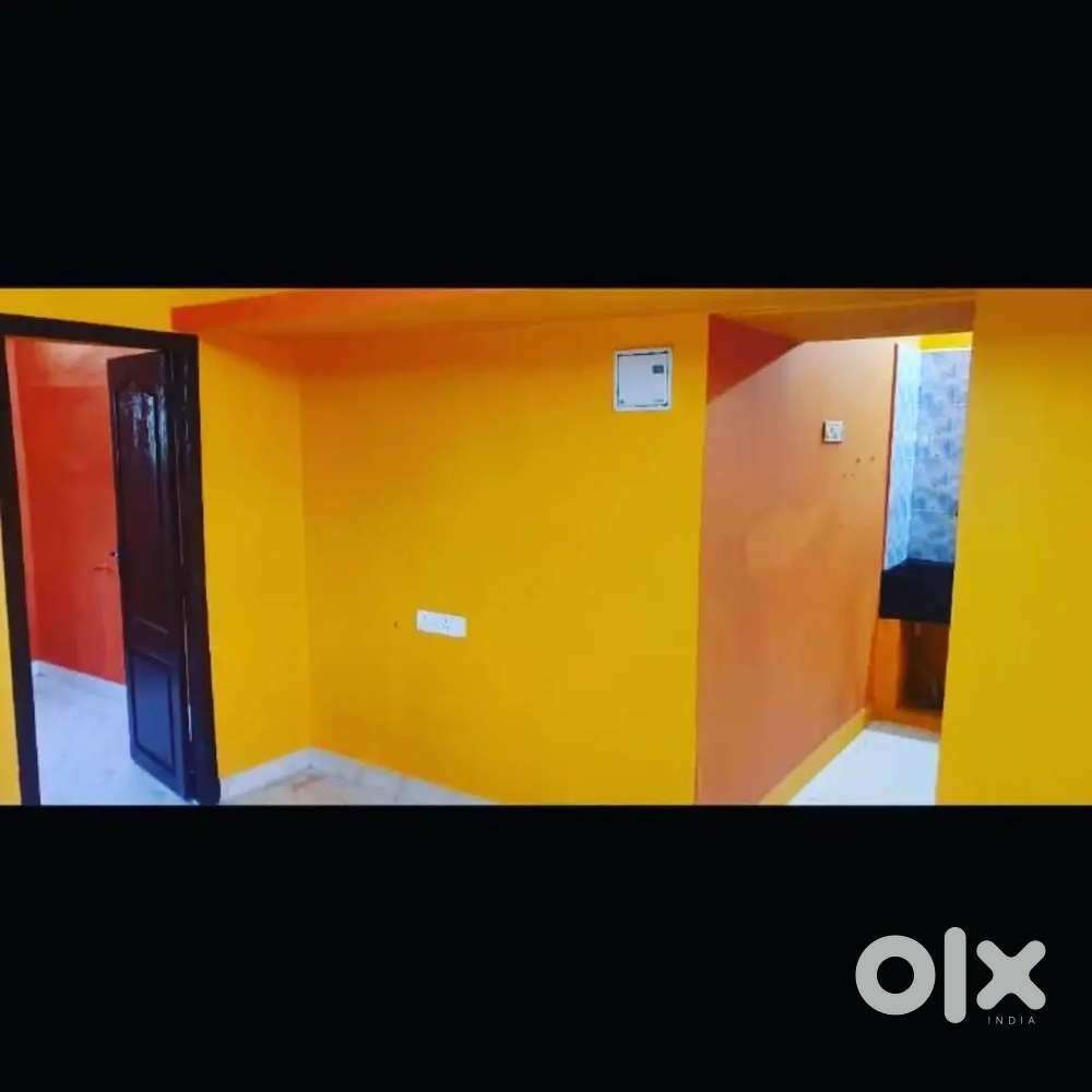 HOUSE FOR LEASE FOR 5.5LAKHS