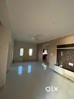 15.50 lakhs for lease semi furnished flat with the lift