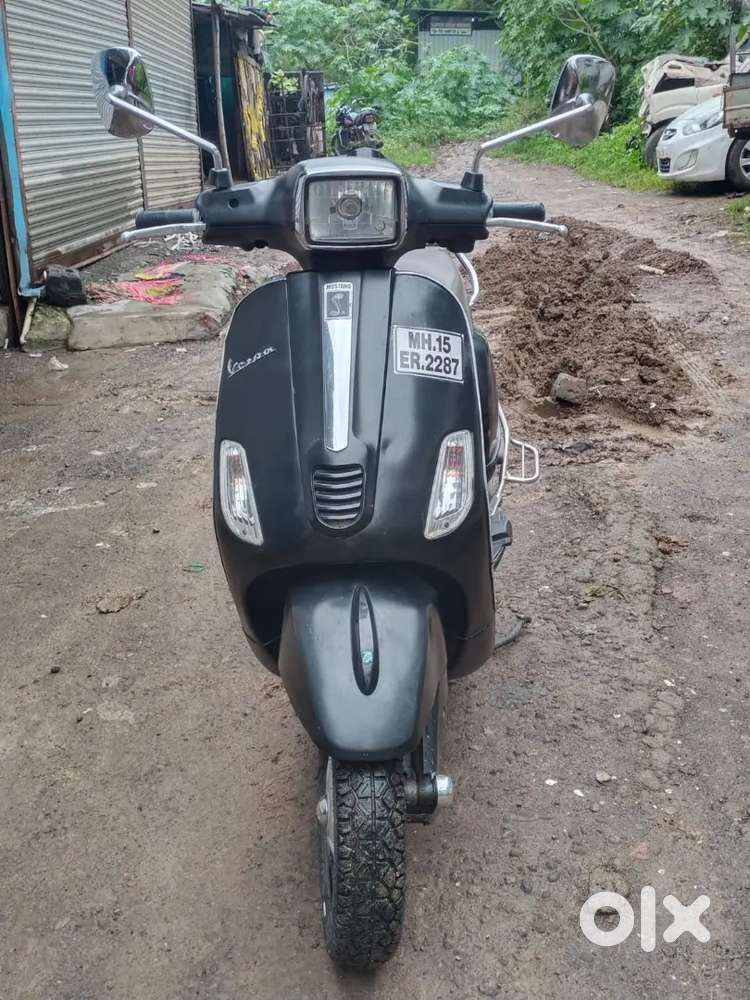 Vespa 2014 1st owner awesome condition Machwheel Disk brake awesome