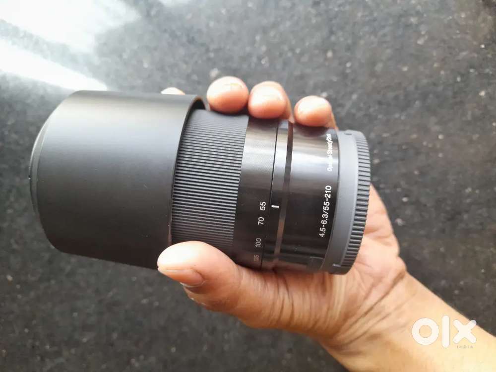 55-210mm F4.5 Sony lens oss