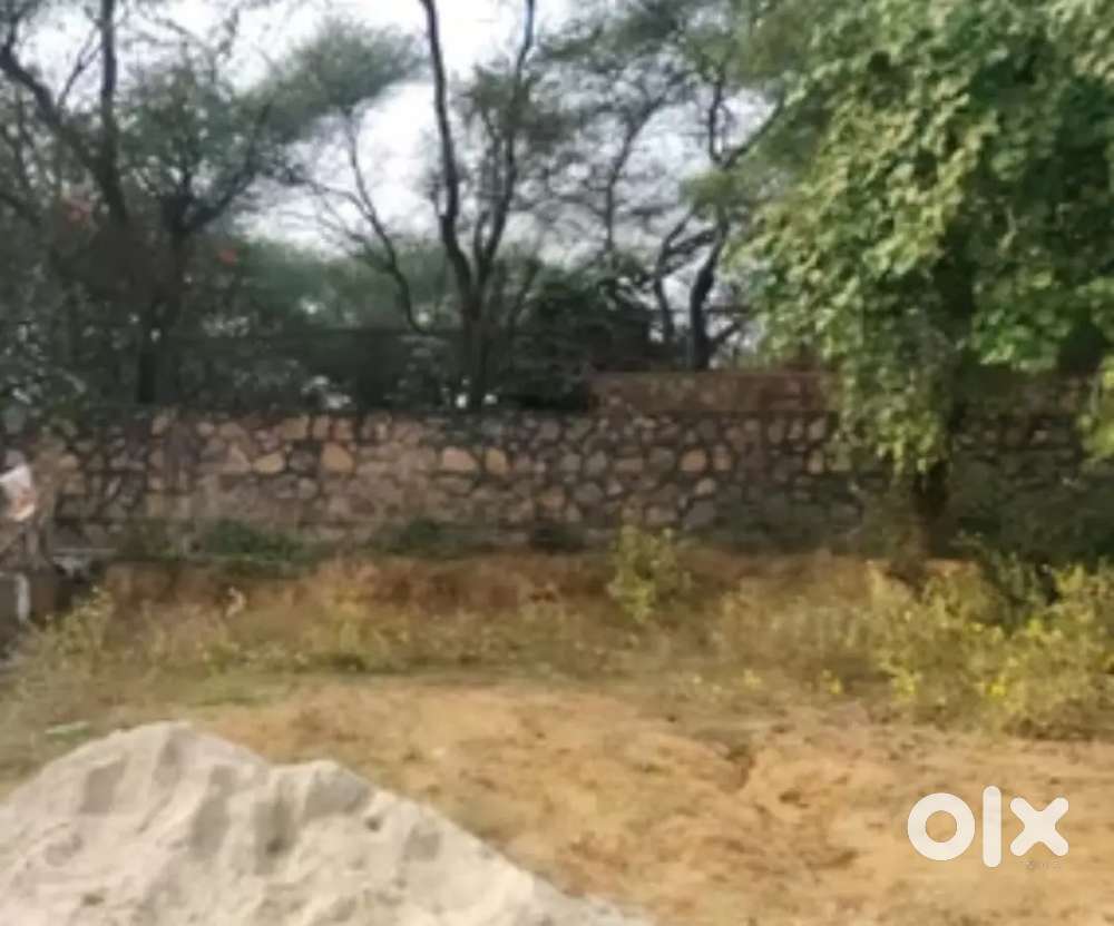 Plot for sale in Sneh vihar