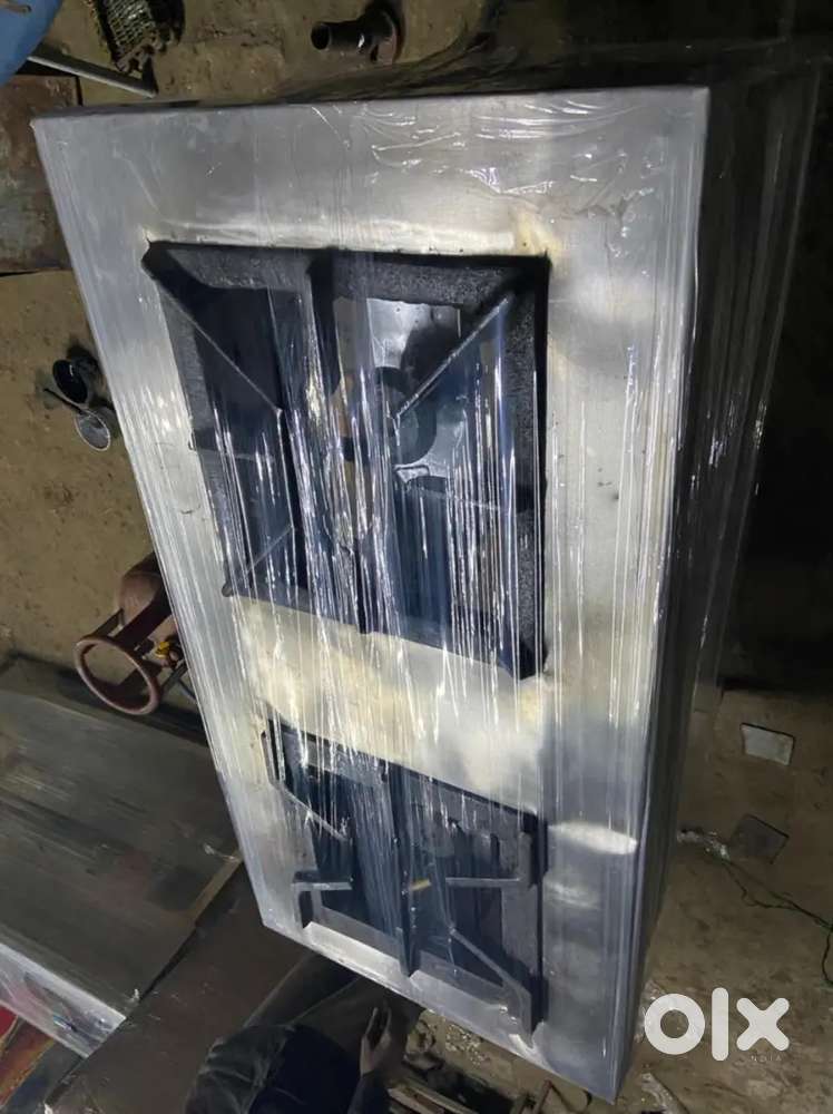Restaurant kitchen equipment