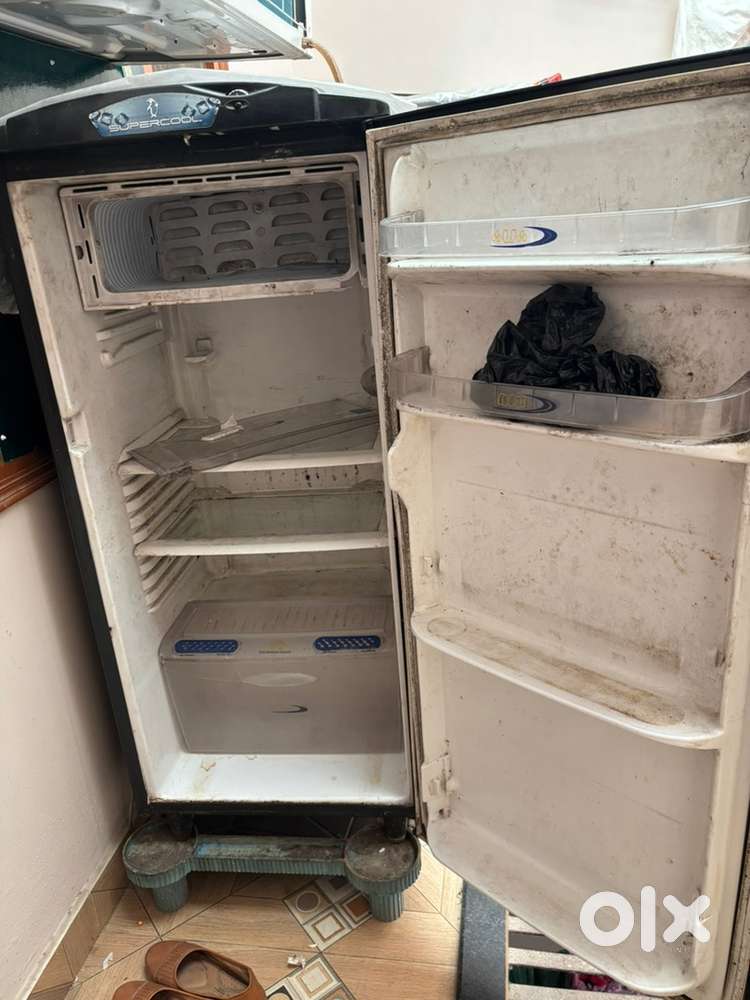 Kelvinator Fridge  5 star