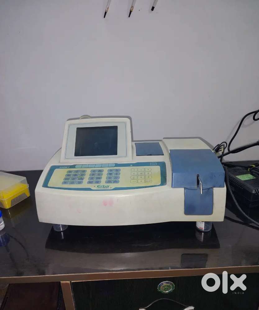 Semi biochemistry analyser
