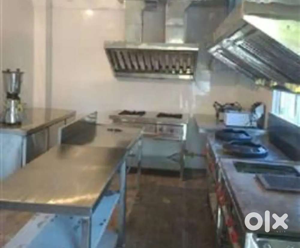 Fully commercial kitchen setup at very cheap price only 6 months use