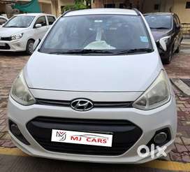 Hyundai Grand i10 Sportz(O) 1.2 MT, 2016, CNG & Hybrids