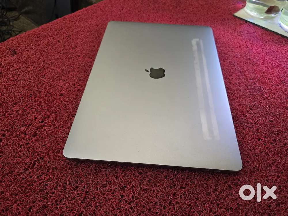 Apple Macbook Pro 2021 i7 16gb 512gb 5.5gb Graphics 16inch Retina