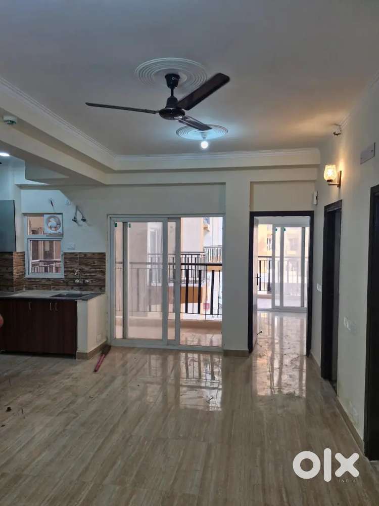 2bhk semi furnished flat