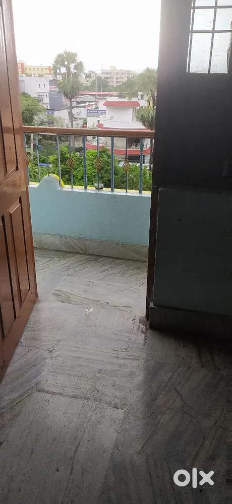 Flat for rent only for girls and familys