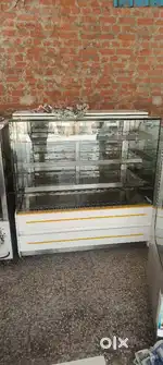 Cack dishplay counter