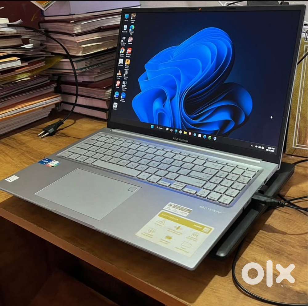 Asus vivobook 16 (X1605ZA)-12th Gen Intel i5/16 GB Ram/512 GB SSD