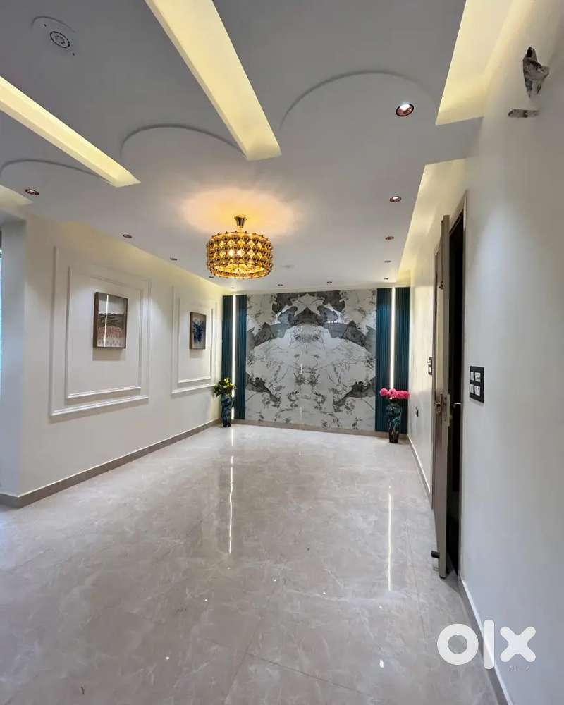 Newly first entry 2bhk semi flat rent in uttam nagar