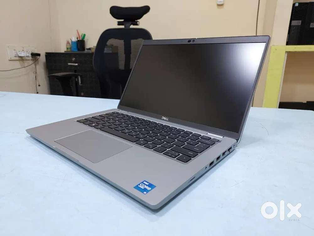 DELL latitude series i5 11th Gen  Silver colour  6 Months warranty