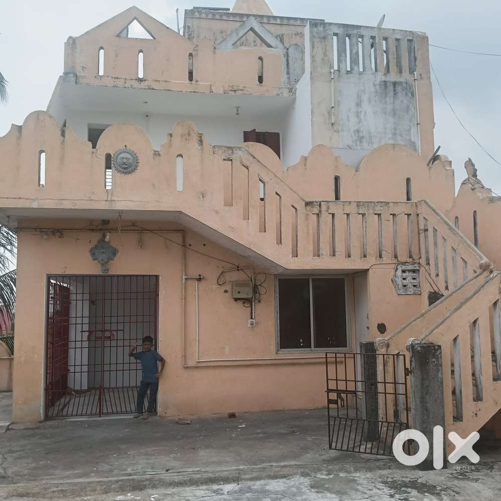 2BHK with big Terrace for rent