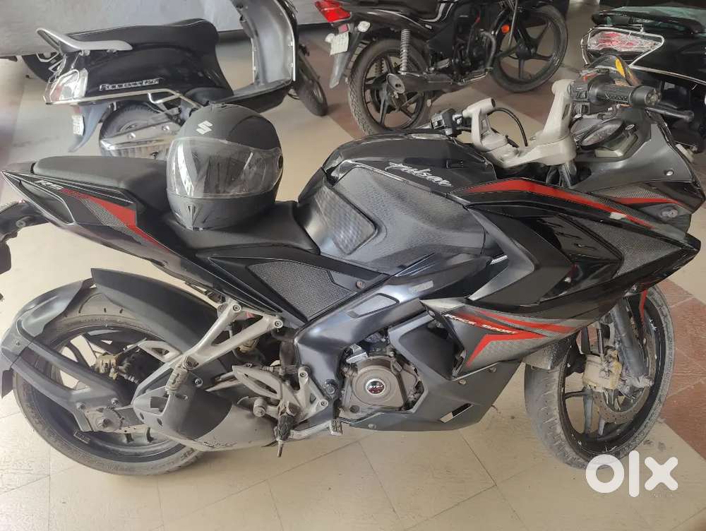 Pulsar rs 200