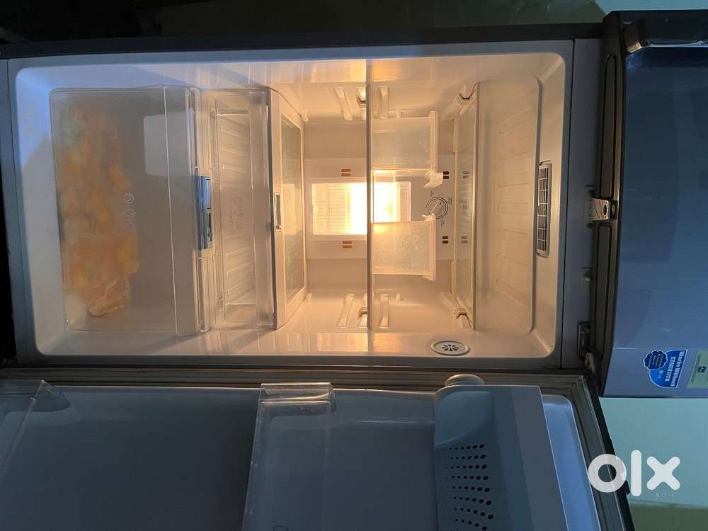 LG Refrigerator Double Door 240 Ltr