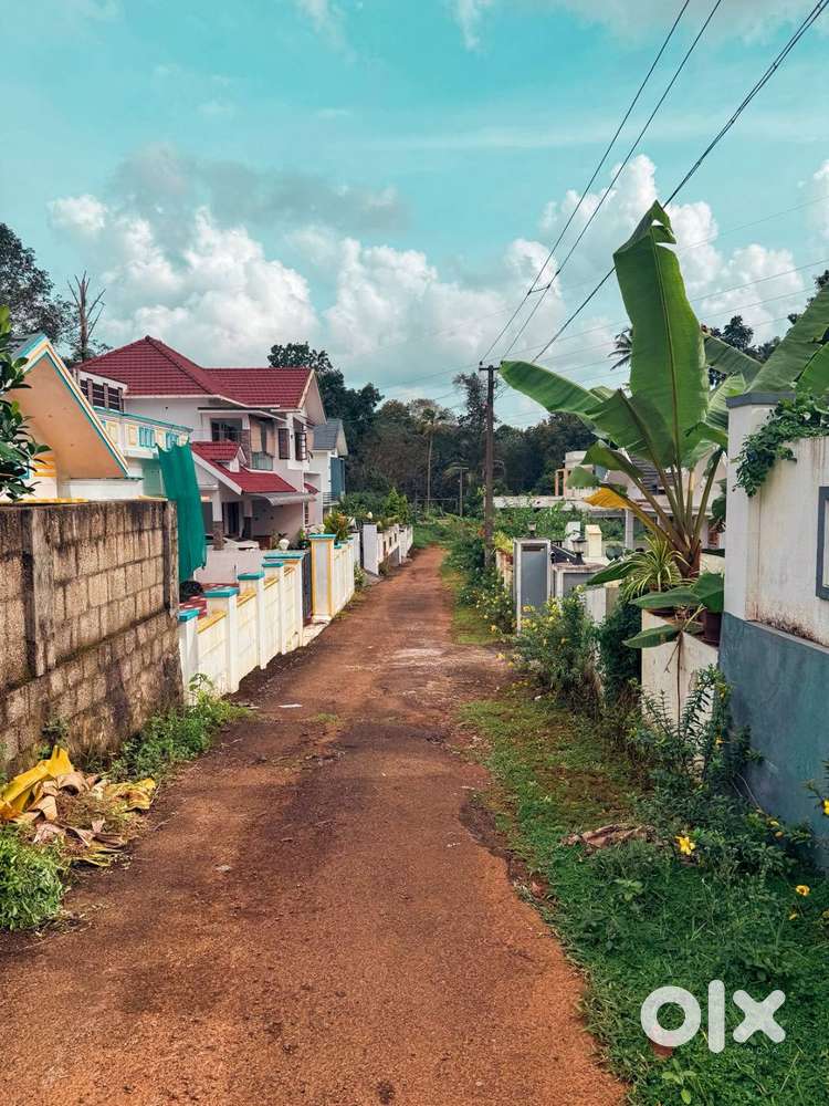 9 CENT PLOT -URGENT SALE- BEST PLOT ALL AMENITIES