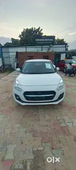 Maruti Suzuki Swift VXi + Manual, 2022, Petrol