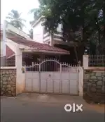 Commercial property for rent in prime spot next to Thalapakatti hotel