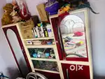 Urgently for sell 2 showcases 2 almari
