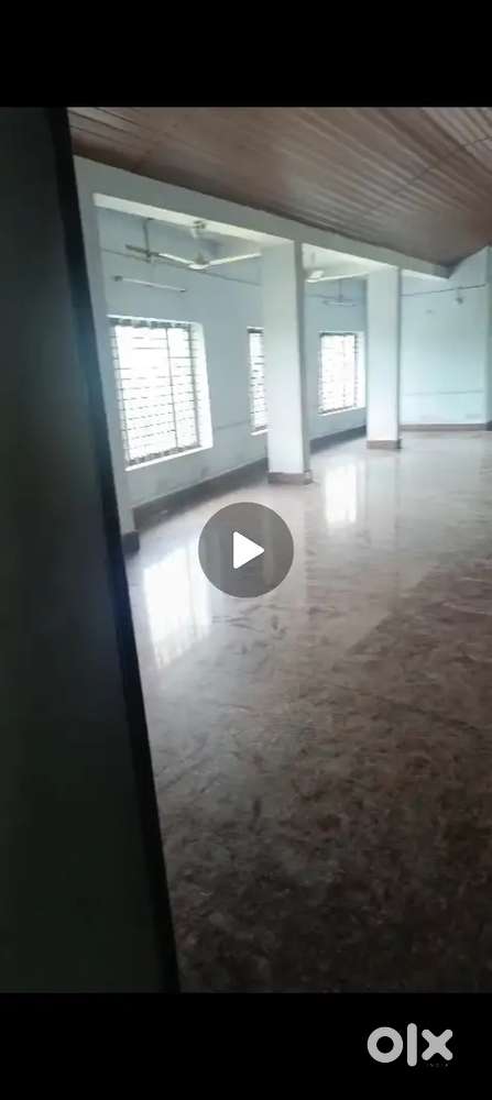 2000 Sqft Office Space for Rent in Choondy –1st Floor, ₹24,000