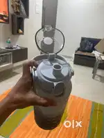 2L water bottle