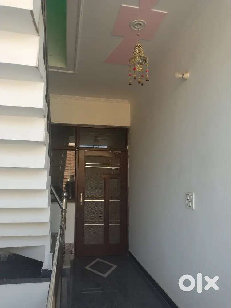 Independent 2 room set for girls